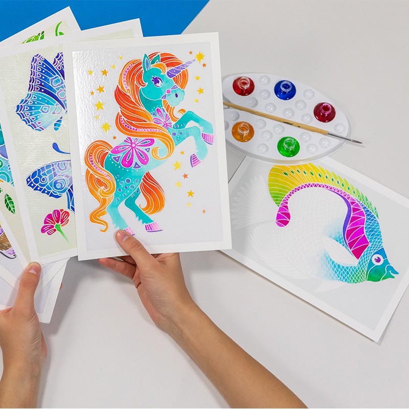 Juguete de dibujos de unicornio para colorear