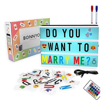 Regalos para niños de 6 años caja luz con letras y emojis